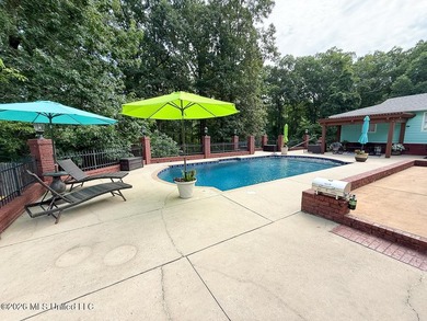 Honey, grab the fishing poles! This is the country retreat - photo 45