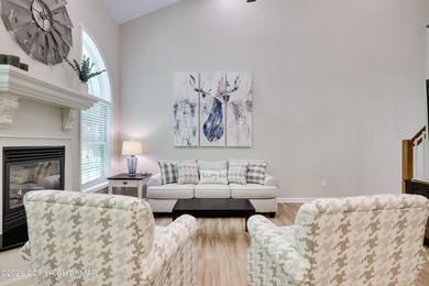 Active 5 star  Listing! Beautifully furnished 4 bedroom, 3.5 - photo 8