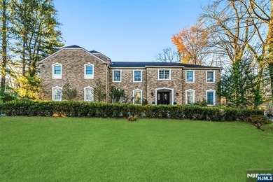 Tappan Lake Home For Sale in Old Tappan New Jersey