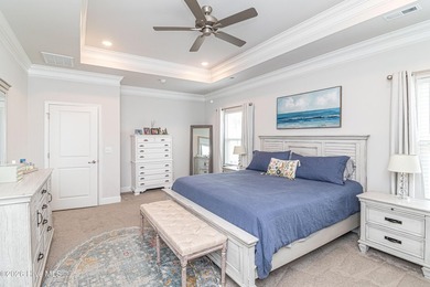 Beautifully maintained and better than new, this stunning - photo 20