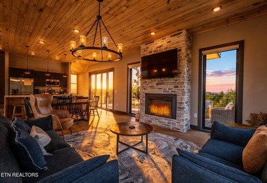 Welcome to one of the most unique and sought-after cabins in the - photo 3