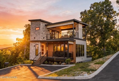 Welcome to one of the most unique and sought-after cabins in the - photo 4