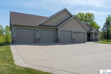 You'll marvel at this stunning 4-bedroom, 3-bathroom home - photo 3