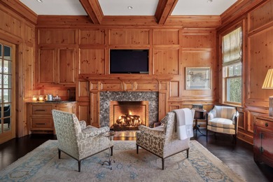 Welcome to 58 Wainscott Stone Road, a timeless Hamptons classic - photo 16