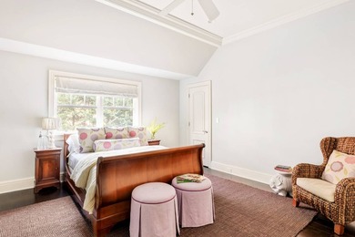 Welcome to 58 Wainscott Stone Road, a timeless Hamptons classic - photo 35