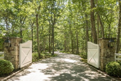 Welcome to 58 Wainscott Stone Road, a timeless Hamptons classic - photo 49