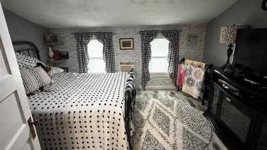 Looking for room to spread out with the convenience of being - photo 11