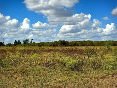HALF-MILE RIVER FRONTAGE. Discover one of the most exceptional - photo 12