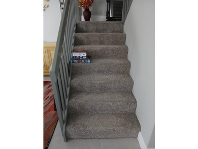 Centrally located large townhome with tile on 1st floor, wood on - photo 14