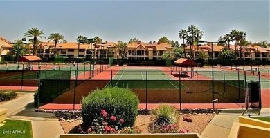 Exceptional 5-star newly remodeled top to bottom. 2 beds, 2 - photo 23
