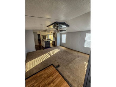 Move-in ready single-wide mobile home located in Huffman, TX - photo 4