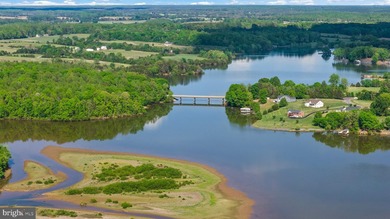 Excellent waterfront investment opportunity at Lake Anna! Over - photo 34