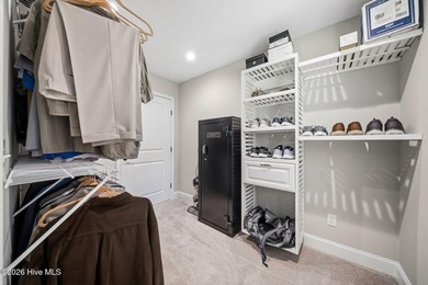 Tucked away in the quiet Oakvale neighborhood, this fully - photo 36