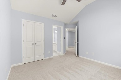 Welcome to this beautifully updated 5-bedroom, 3-bath home in - photo 44