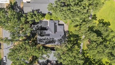 A picturesque scene with a sense of tranquility. This golf