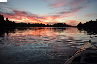 A picturesque scene with a sense of tranquility. This golf