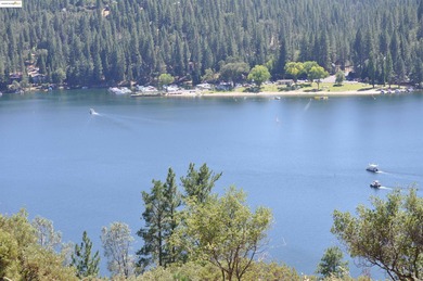 A picturesque scene with a sense of tranquility. This golf