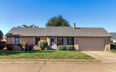 Ohio River Home For Sale in Newburgh Indiana