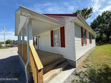 Beautifully remodeled ranch home located in the heart of - photo 3