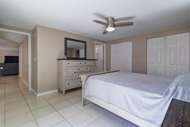 !!LIGHT and BRIGHT!!!---- Upgraded, NEWER Double panel - photo 16