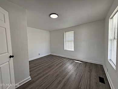 Beautifully remodeled ranch home located in the heart of - photo 8