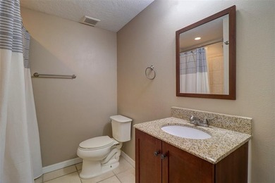 !!LIGHT and BRIGHT!!!---- Upgraded, NEWER Double panel - photo 22