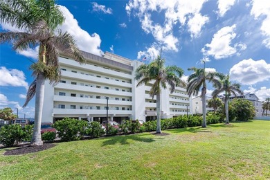 Rarely does a condo in Punta Gorda Isles offer this combination - photo 36