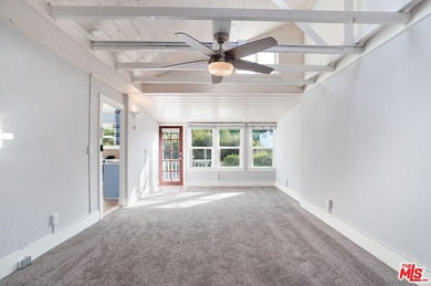 new photos and interiors coming soon! The perfect live work - photo 37