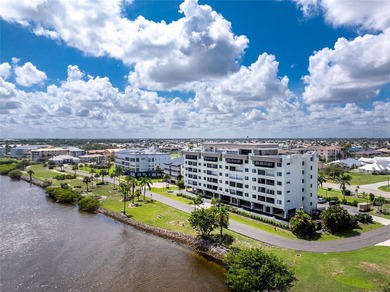 Rarely does a condo in Punta Gorda Isles offer this combination - photo 42