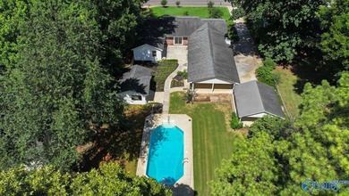 Location-Location 3/4 bedroom home, 5 baths (2-full, 1-3/4 - photo 43