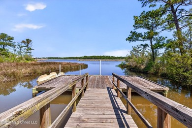 Owners have purchased a new home and are MOTIVATED! Welcome to - photo 1