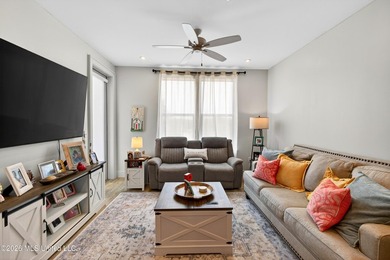 Owners have purchased a new home and are MOTIVATED! Welcome to - photo 10