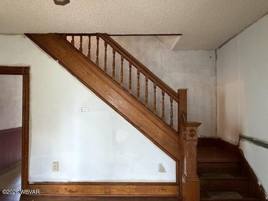 No Flood Insurance Required! Whether you're looking for a place - photo 14
