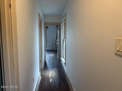 No Flood Insurance Required! Whether you're looking for a place - photo 19