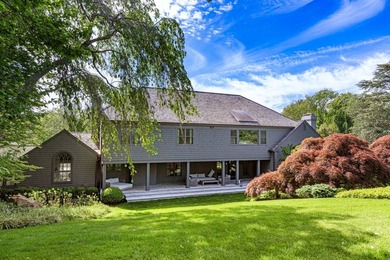 This South of the Highway estate has everything in place for a - photo 8