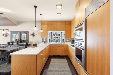 Tucked at the end of a cul-de-sac, this private townhome - photo 11