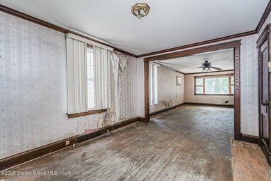 PROPERTY IS VACANT! PRICED TO SELL AS IS: CASH OFFERS ONLY - photo 13