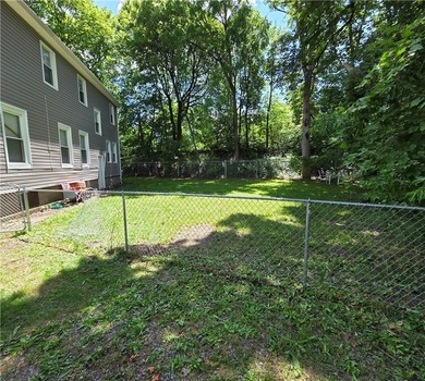 Turnkey investor's dream or perfect owner-occupant opportunity - photo 15