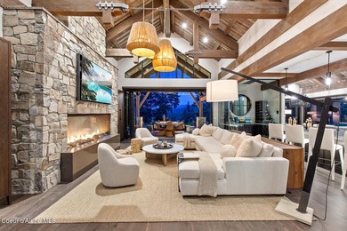 Estate 265 is a modern mountain residence situated in the Gozzer - photo 19