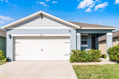 Live Oak Lake Home For Sale in ST Cloud Florida