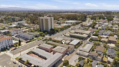 Walk to Balboa Park, the Zoo, Hillcrest, and North Park right - photo 21