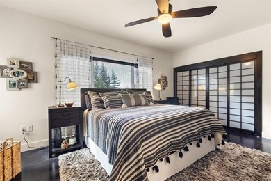 Tucked at the end of a cul-de-sac, this private townhome - photo 22