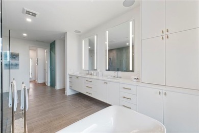 NEW LISTING! Introducing this ONE OF A KIND LUXURY RESIDENCE in - photo 24