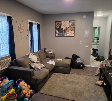 Turnkey investor's dream or perfect owner-occupant opportunity - photo 27