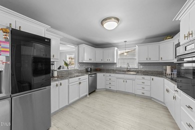Truly unique 3 Or 4 BR / 2 Bath with 1941 Square Feet PLUS a - photo 30