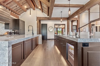 Estate 265 is a modern mountain residence situated in the Gozzer - photo 31