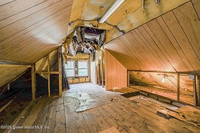 PROPERTY IS VACANT! PRICED TO SELL AS IS: CASH OFFERS ONLY - photo 31