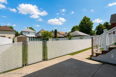 PROPERTY IS VACANT! PRICED TO SELL AS IS: CASH OFFERS ONLY - photo 32