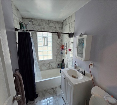 Turnkey investor's dream or perfect owner-occupant opportunity - photo 33