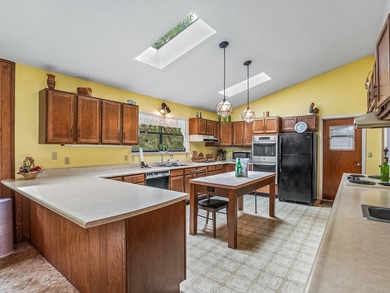 Bayside retreat on 1.95 acres with sweeping views of - photo 33